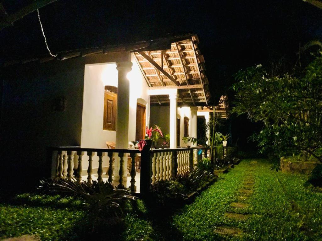 Hotel Freedom192 à Weligama Chambre photo